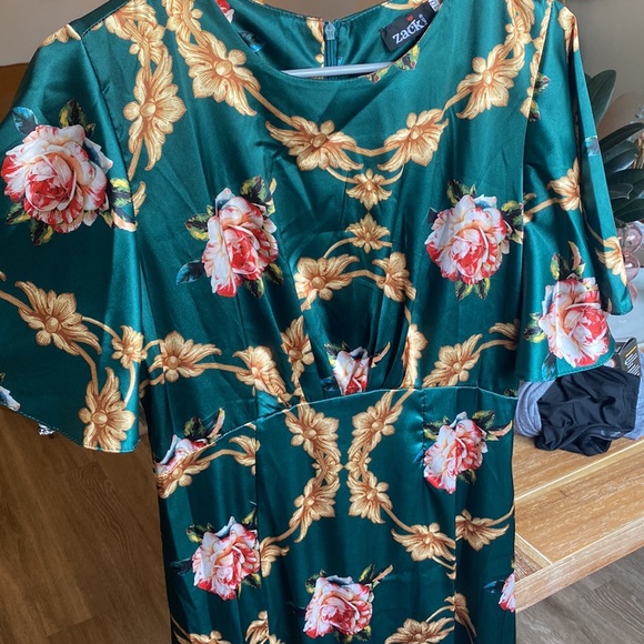 Asos Floral Flutter Sleeve Midiaxi Dress | 6 Tall - Picture 4 of 4